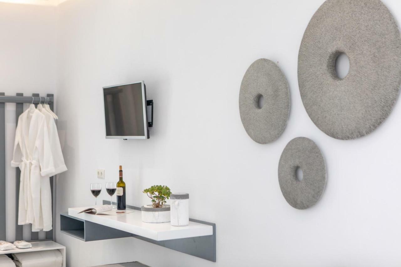 Crystal Mare Suites Naxos City Exterior photo