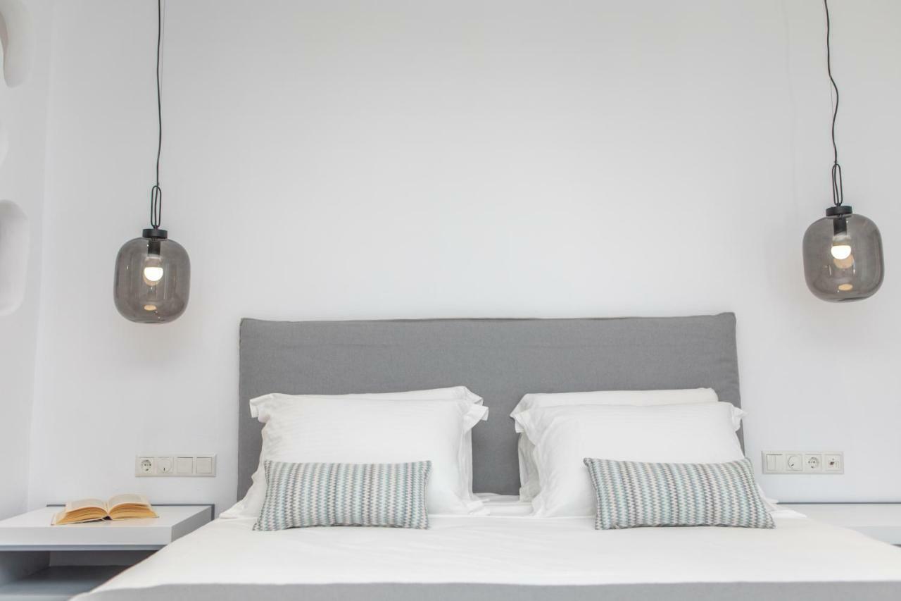 Crystal Mare Suites Naxos City Exterior photo